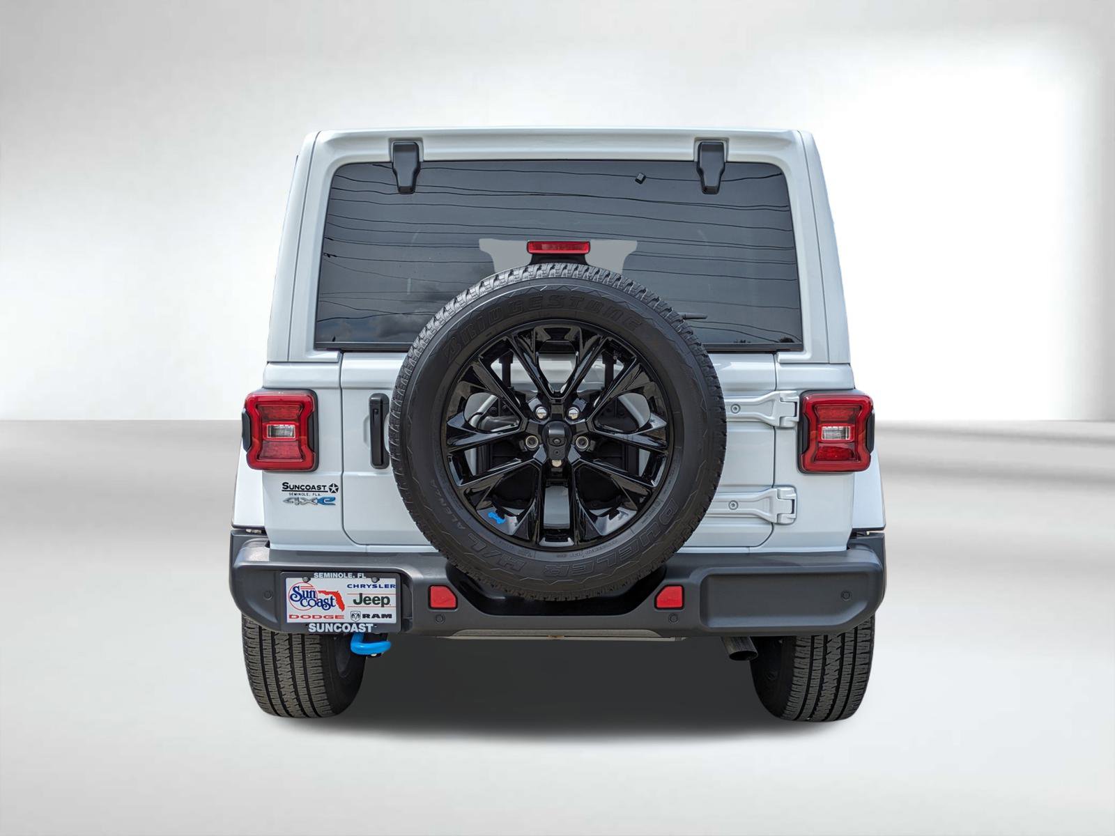 2023 Jeep Wrangler Sahara 4xe photo 5