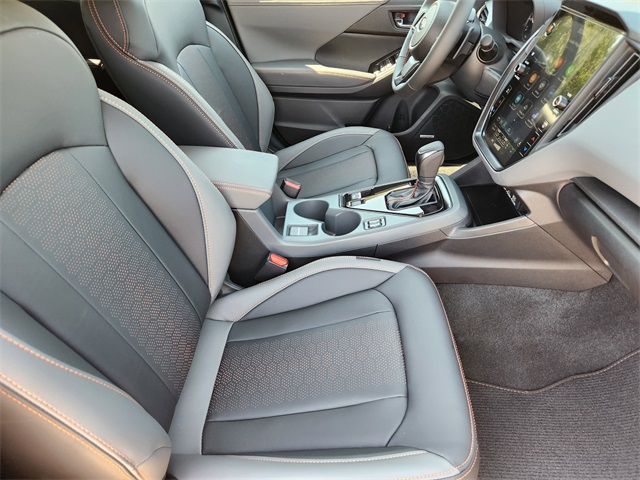 2025 Subaru Crosstrek Limited photo 8