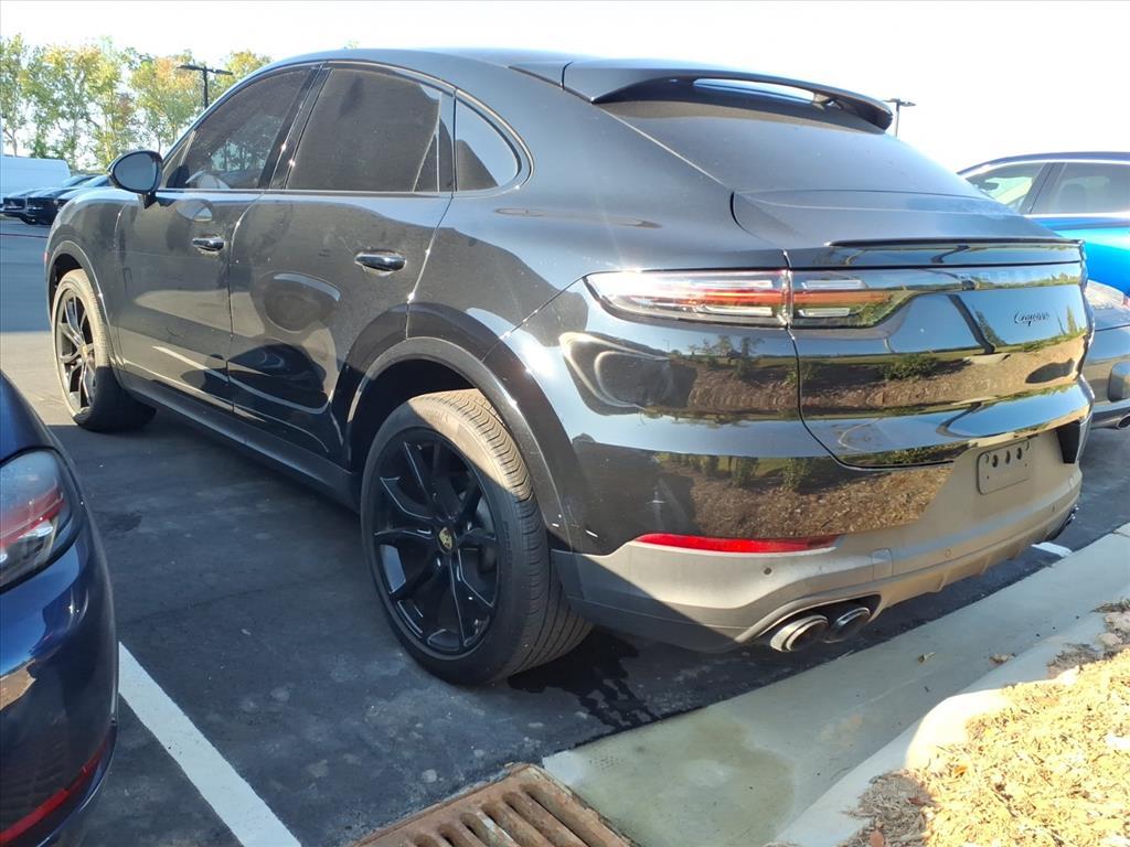 2023 Porsche Cayenne Platinum Edition photo 8