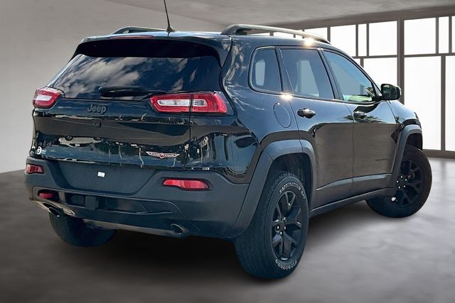 2018 Jeep Cherokee Trailhawk photo 3