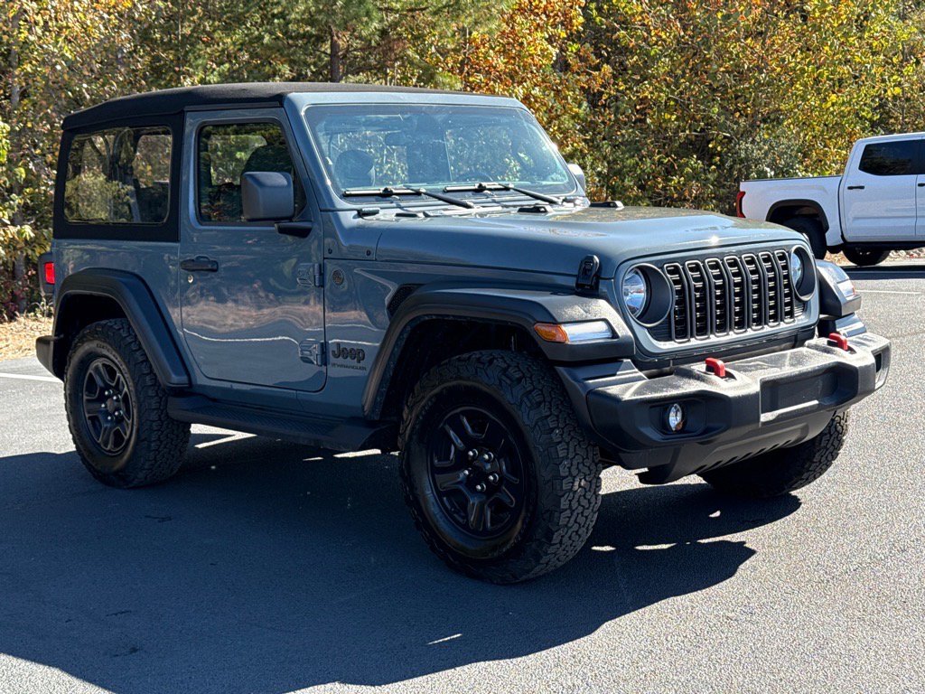 2025 Jeep Wrangler Sport photo 3