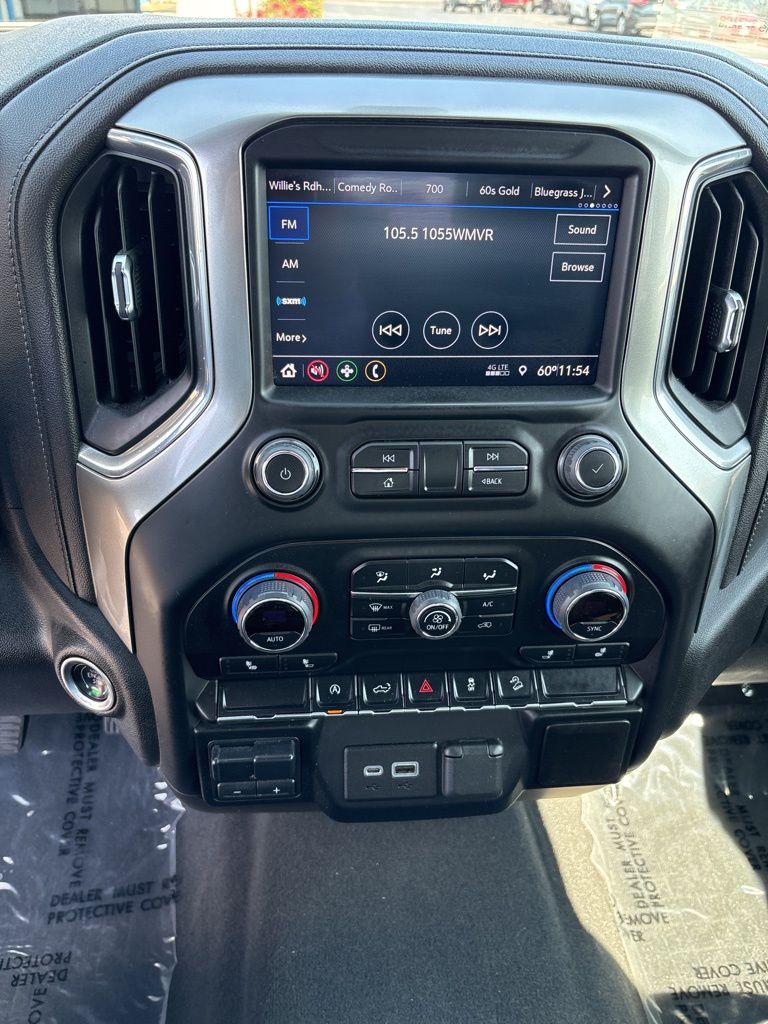 2021 Chevrolet Silverado 1500 RST photo 32