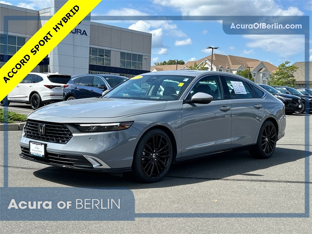 2024 Honda Accord Hybrid Touring's photo