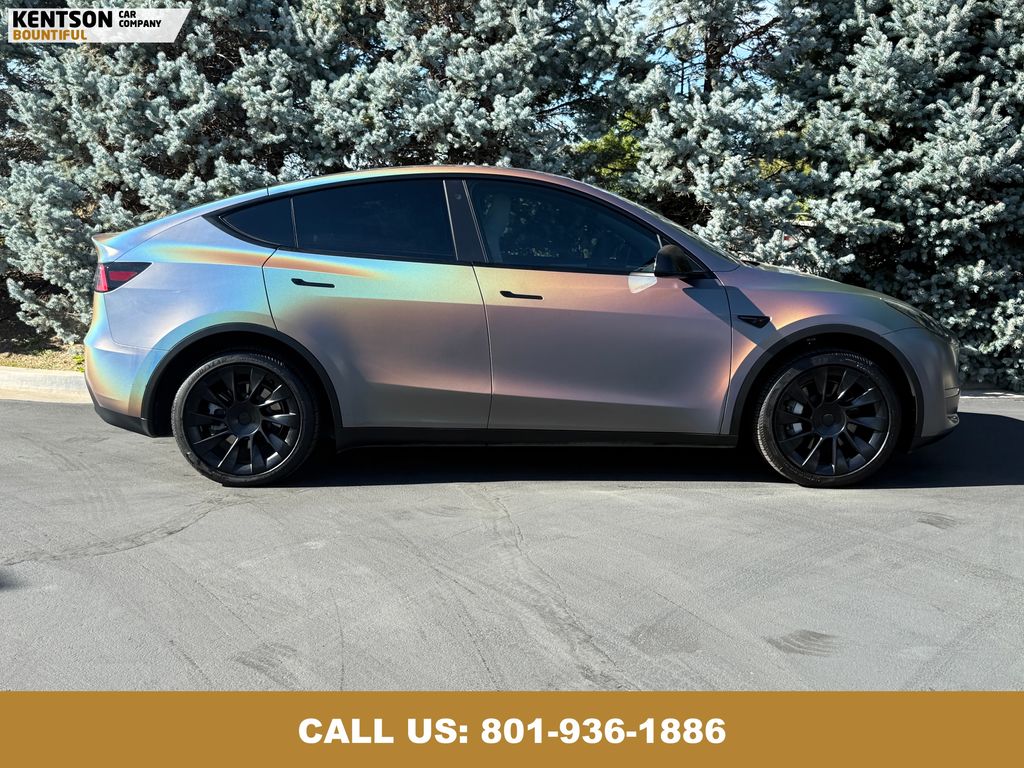 2023 Tesla Model Y Long Range photo 10