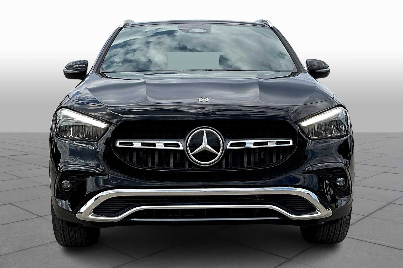 2025 Mercedes Benz GLA 250 photo 3