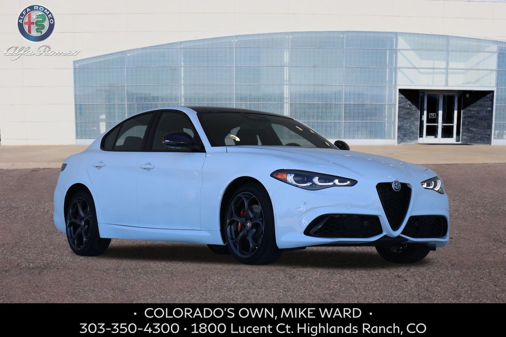 2025 Alfa Romeo Giulia SPRINT photo 6