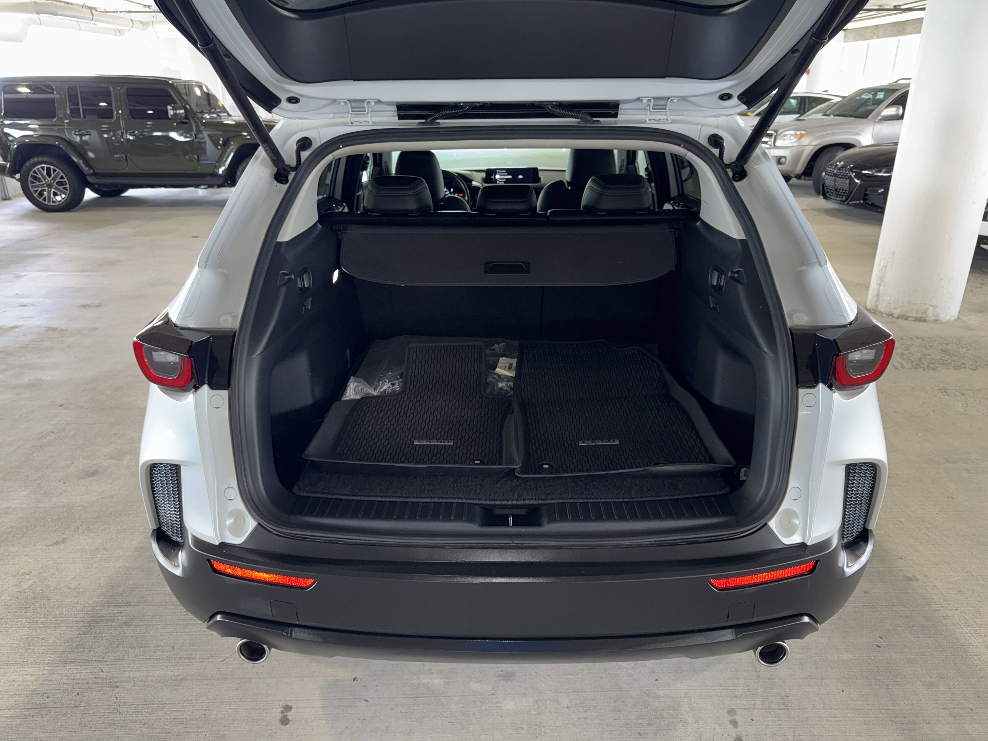 2023 Mazda CX-50 2.5 Premium Plus photo 10