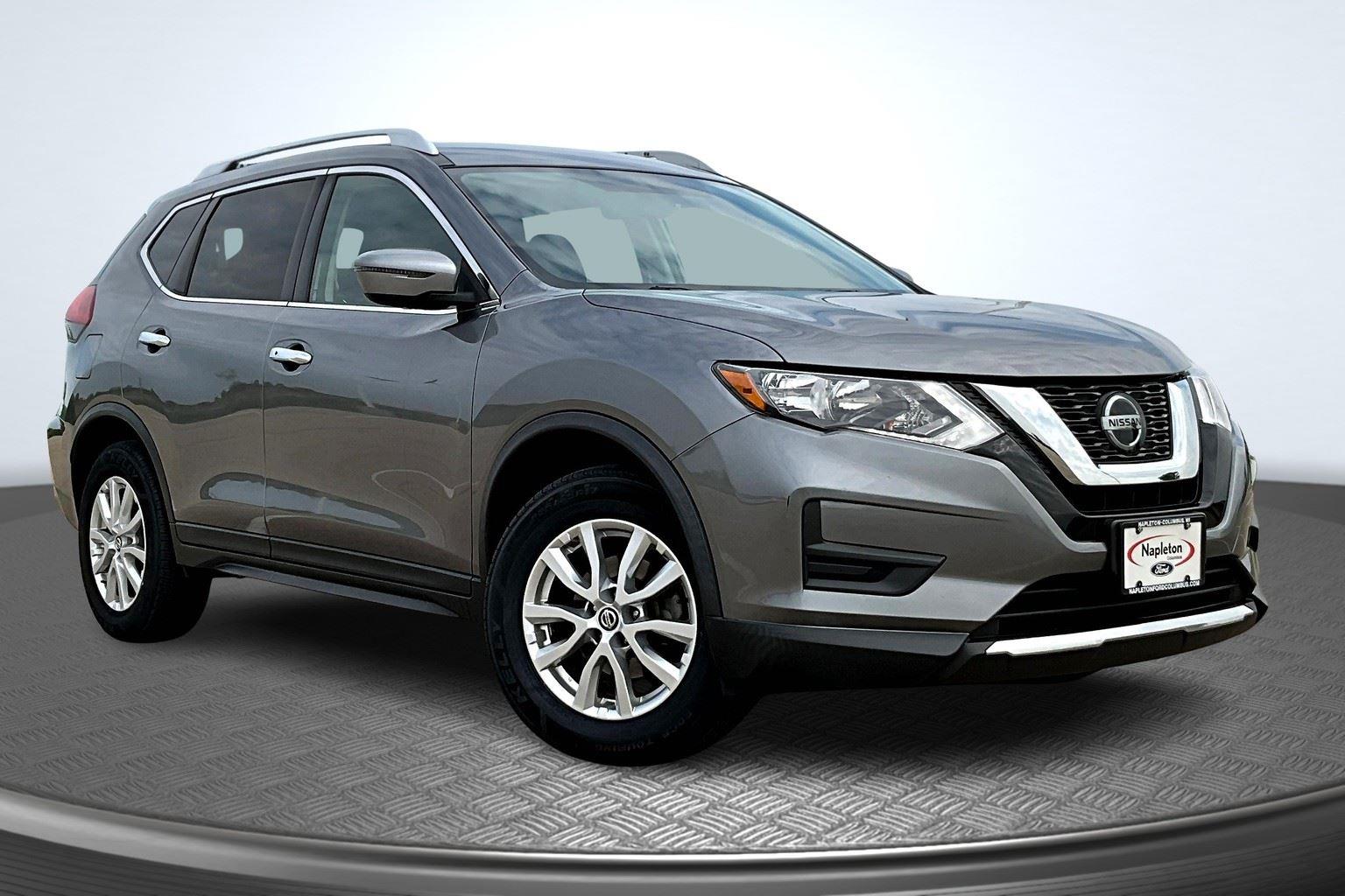 Used 2018 Nissan Rogue SV with VIN KNMAT2MV3JP577286 for sale in Columbus, WI