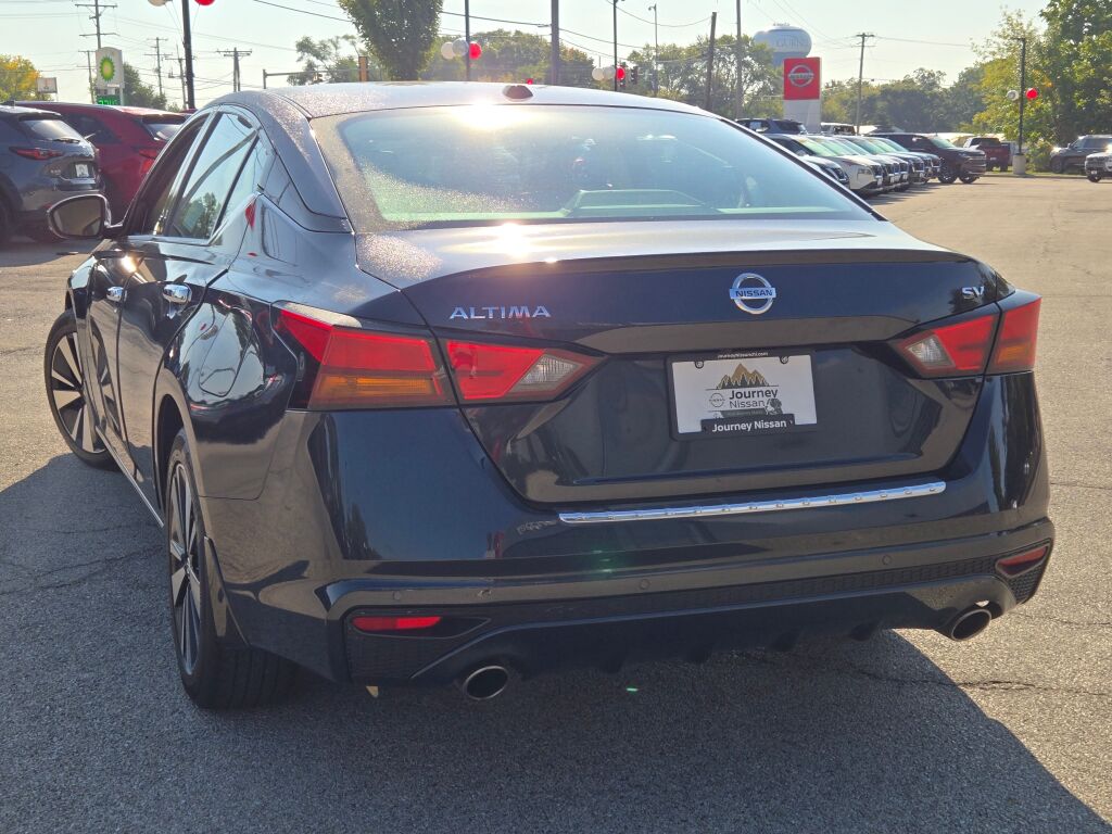 2020 Nissan Altima 2.5 SV photo 10