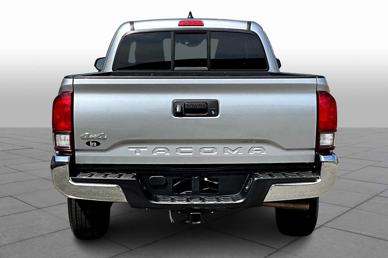 2023 Toyota Tacoma SR5 4x4 Access Cab photo 4
