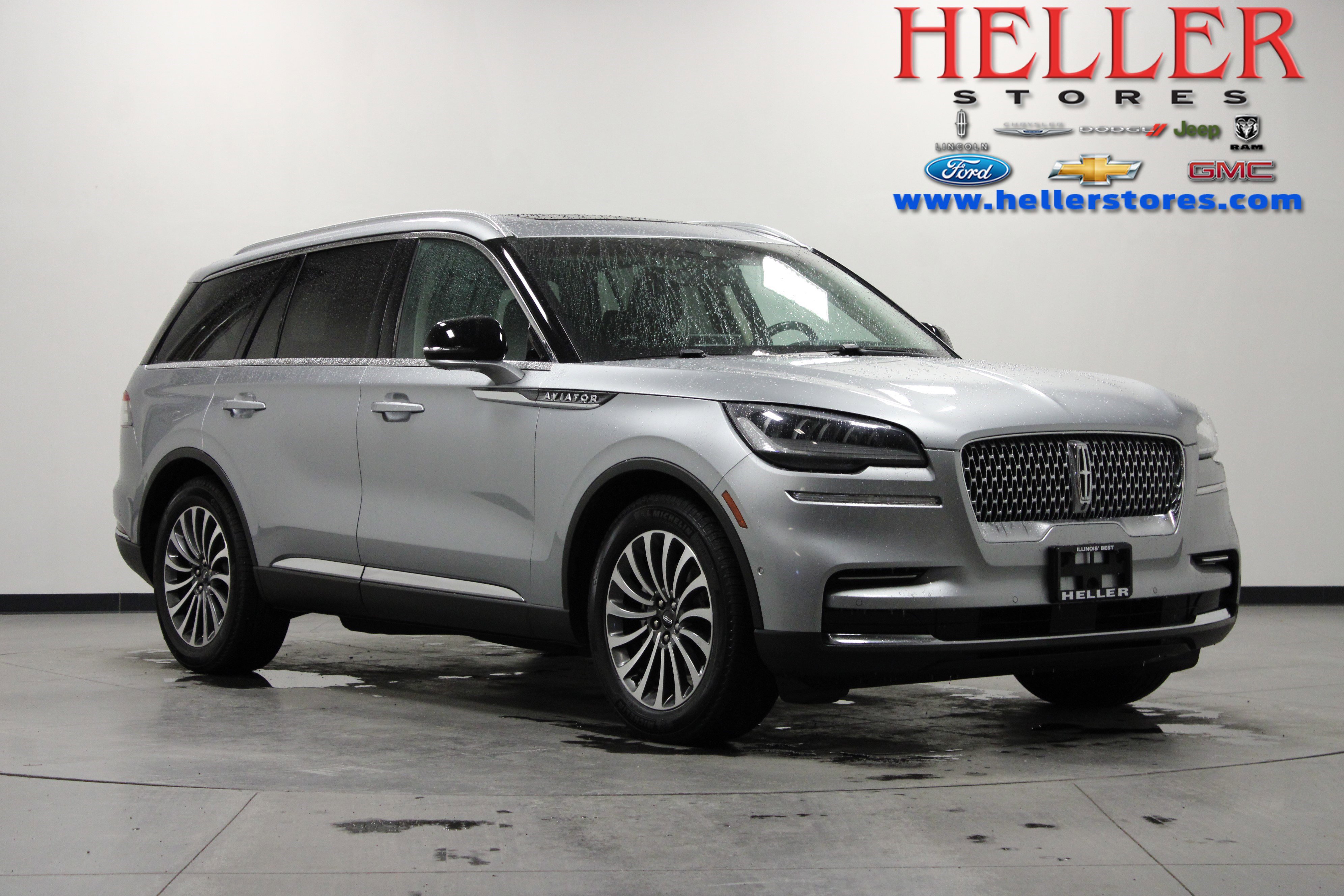 2022 Lincoln Aviator Reserve's photo