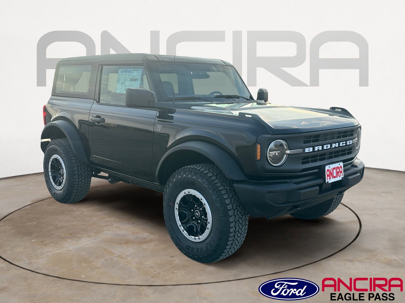 2025 Ford Bronco 2-Door Base's photo