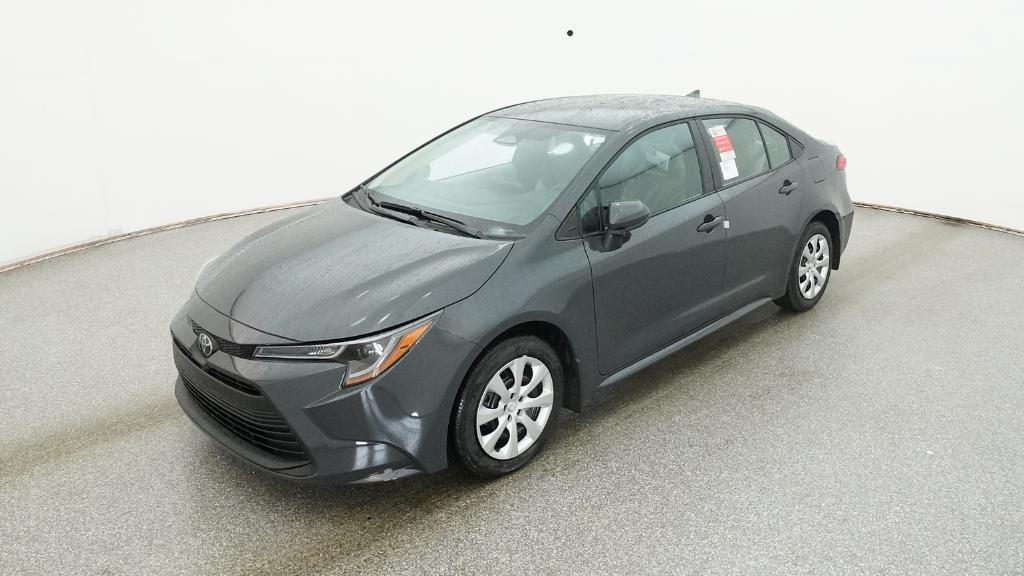 2026 Toyota Corolla LE's photo