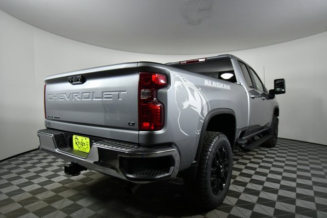 2026 Chevrolet Silverado 2500HD LT photo 10