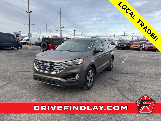 2019 Ford Edge SEL's photo