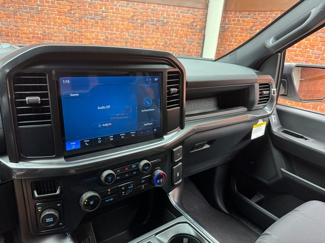 2025 Ford F-150 STX photo 16