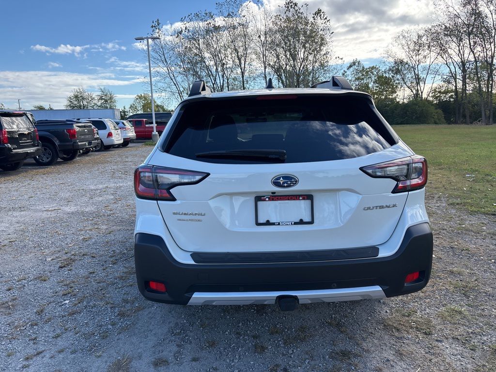 2024 Subaru Outback Limited photo 4
