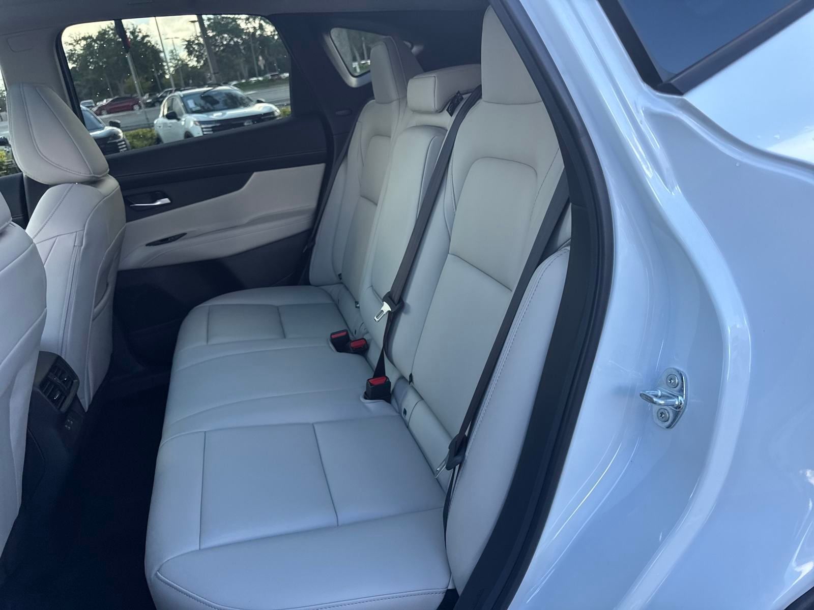 2025 Nissan Murano SL photo 26