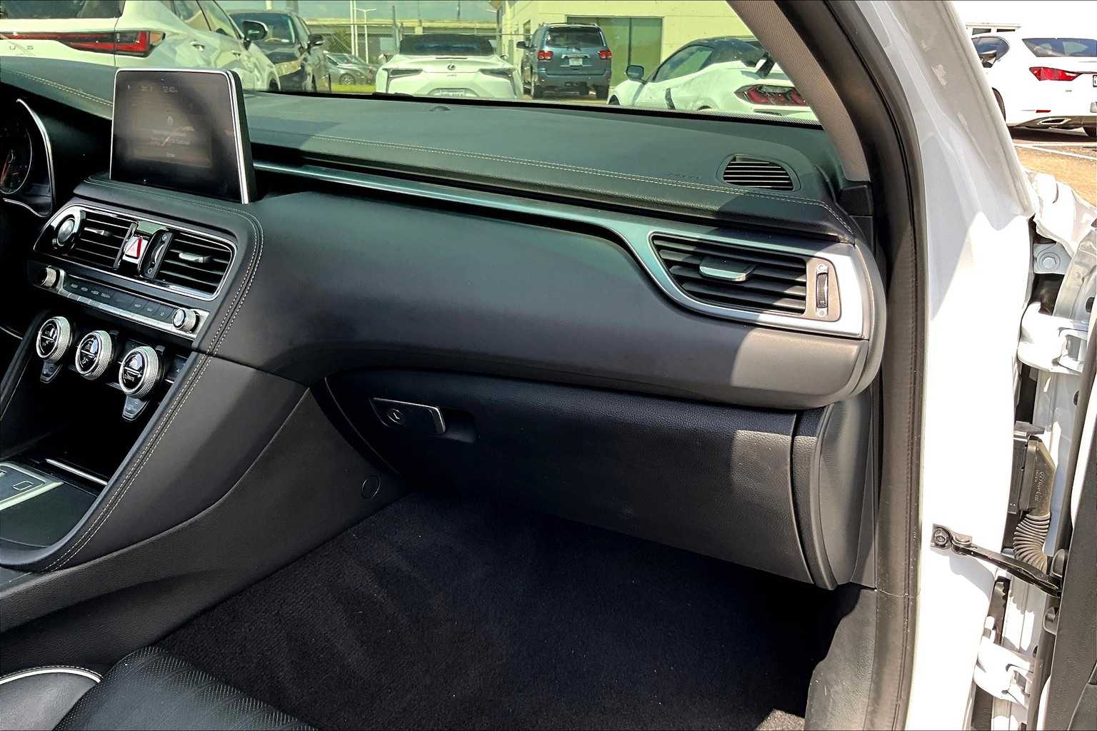 2019 Genesis G70 3.3T Advanced photo 15