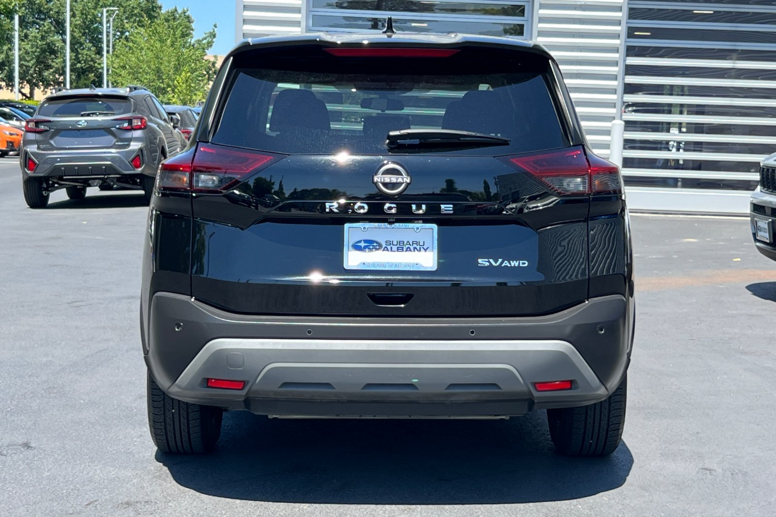 2023 Nissan Rogue SV photo 3
