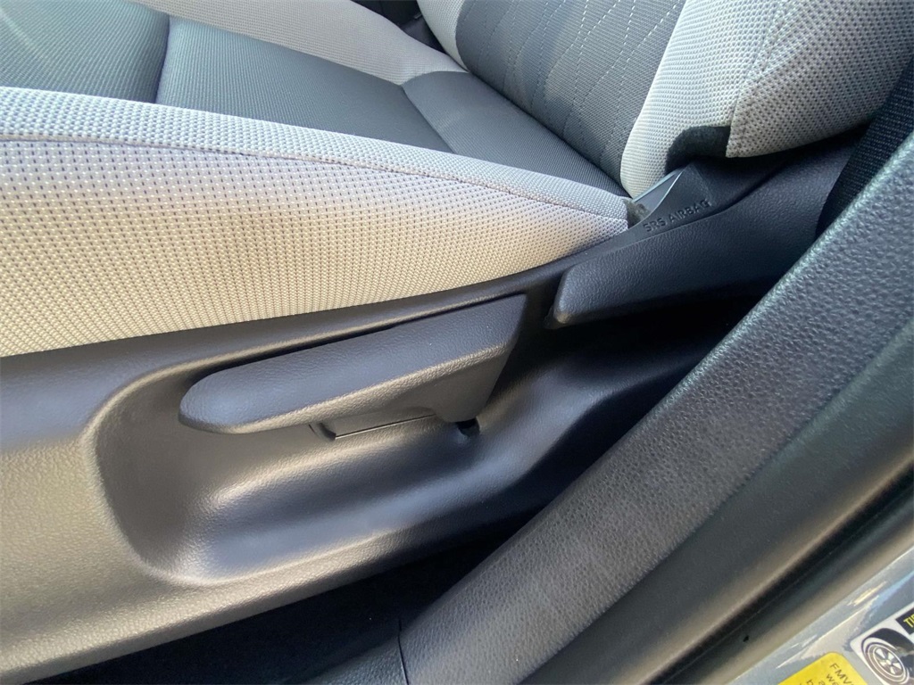 2026 Toyota Corolla LE photo 14