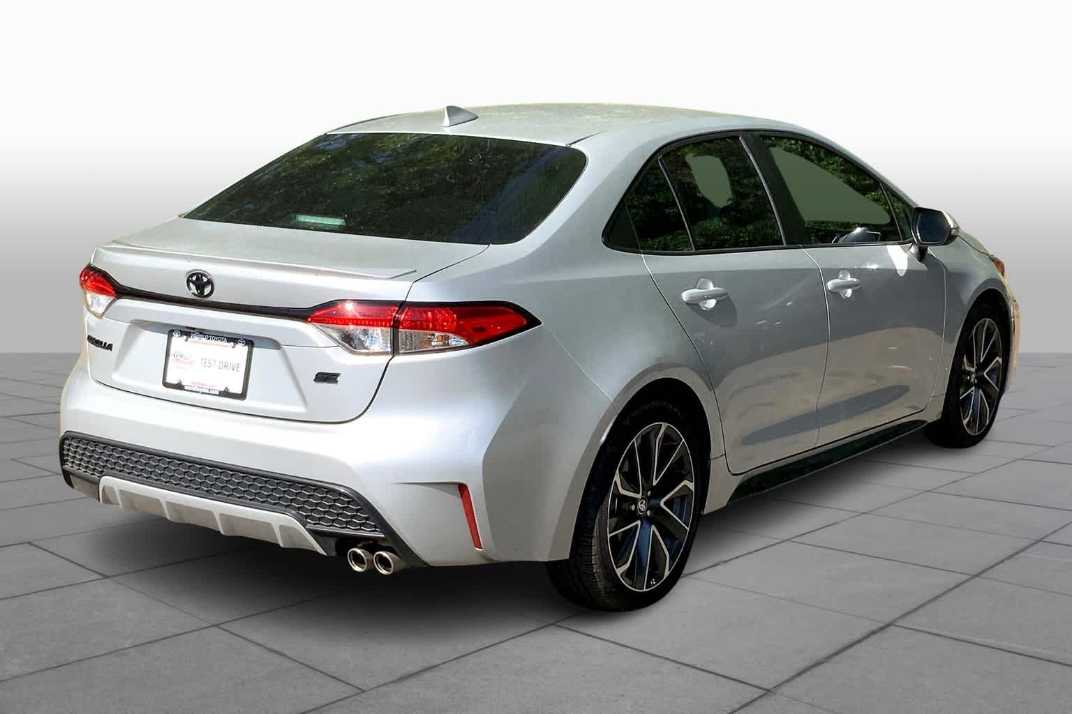 Image 10 of GOLD CERTIFIED 2022 Toyota Corolla SE FWD