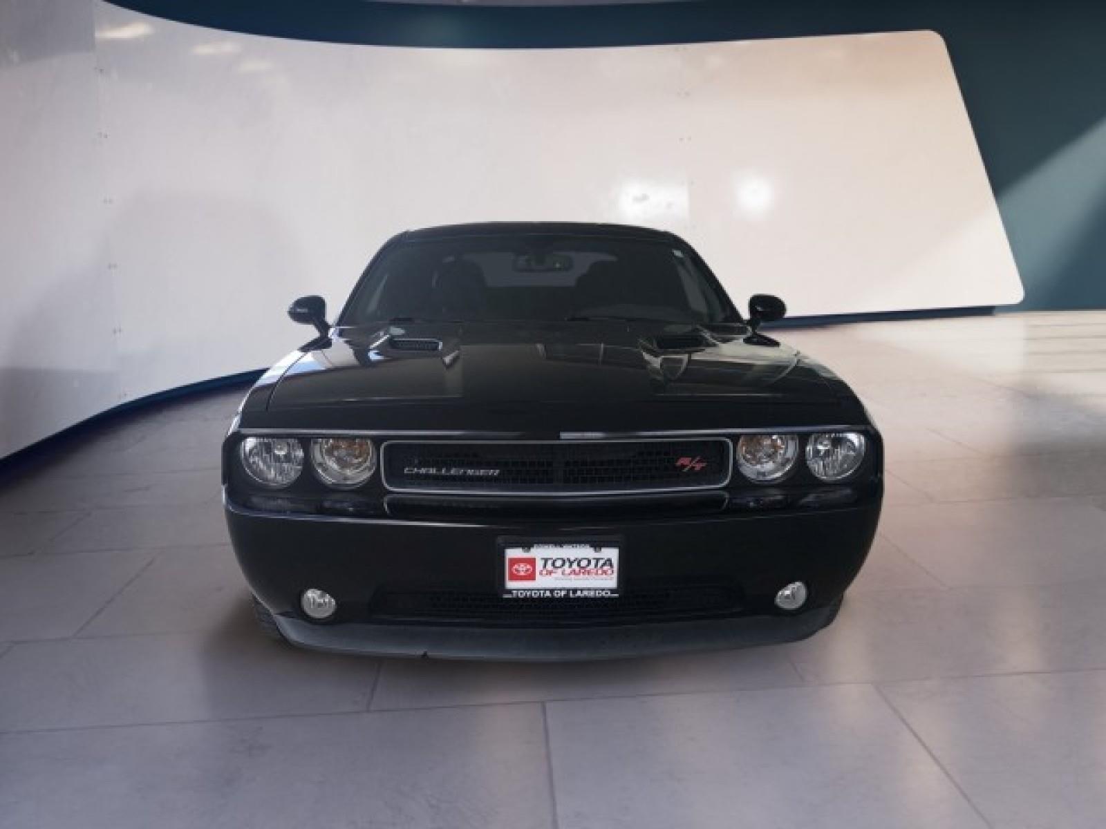 2014 Dodge Challenger R/T photo 8