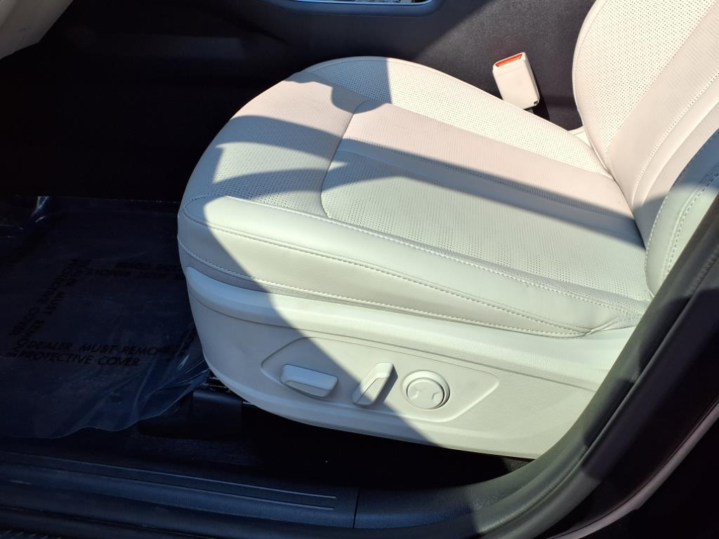 2025 Kia Sorento EX photo 20