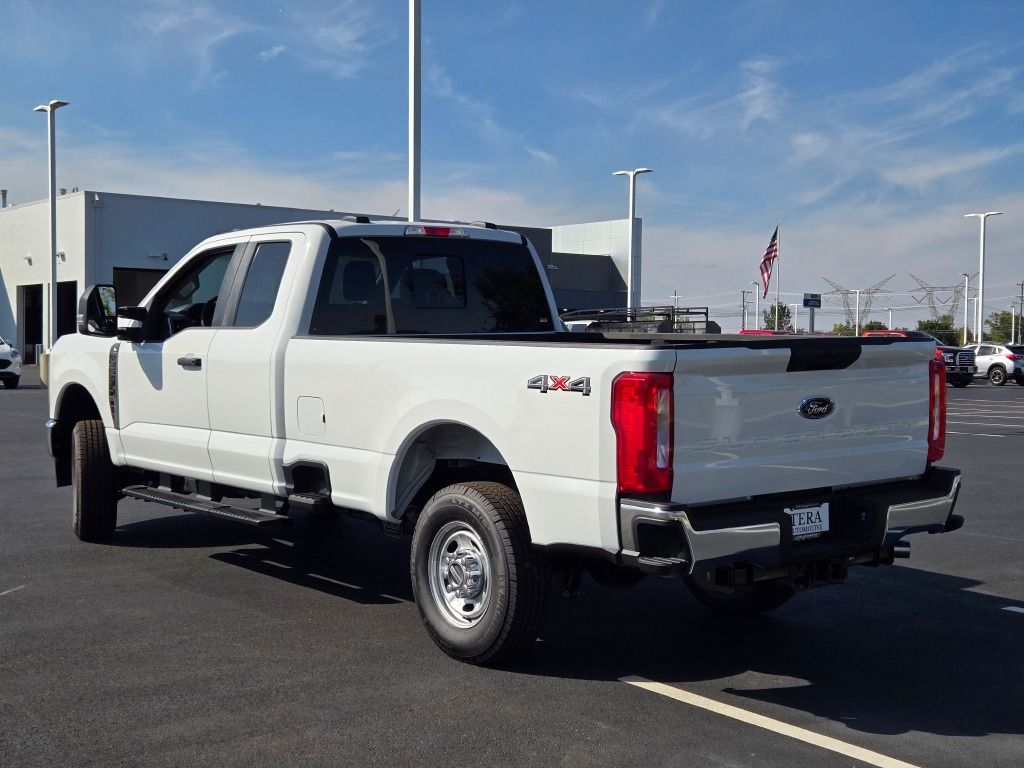 2025 Ford F-250 XL photo 13