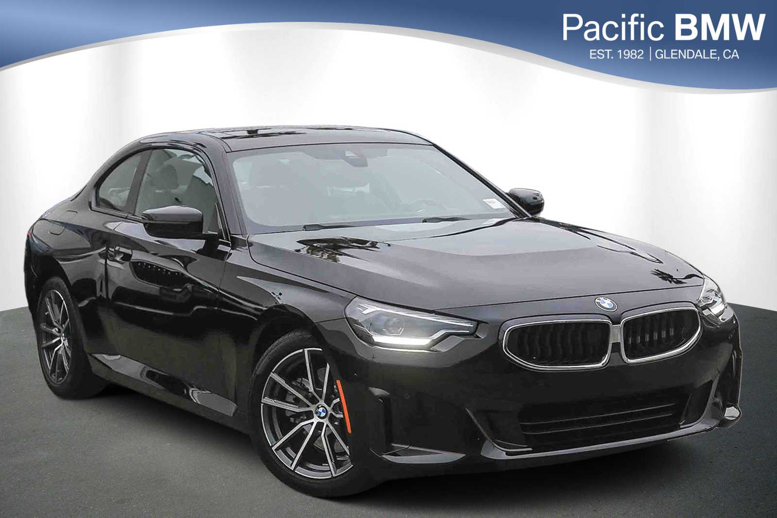 2023 BMW 2 Series 230i's photo