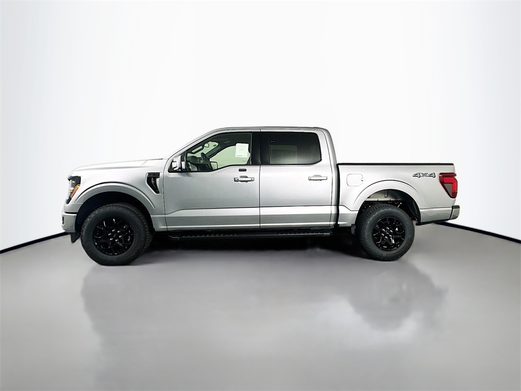 2025 Ford F-150 XLT photo 4