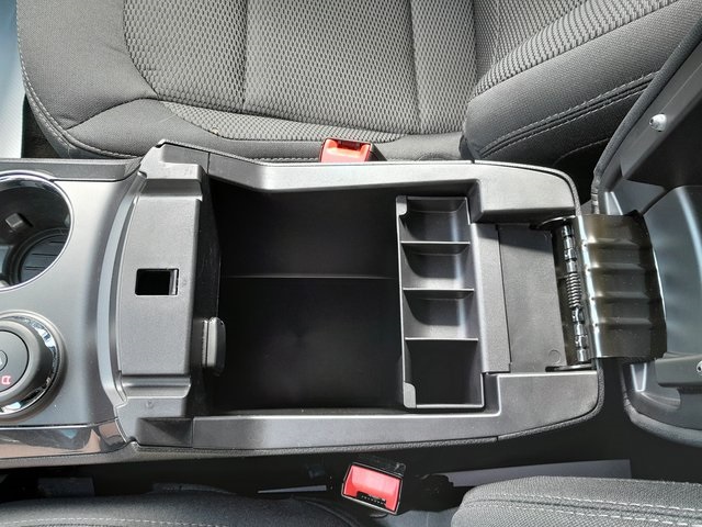 2018 Ford Explorer XLT photo 27