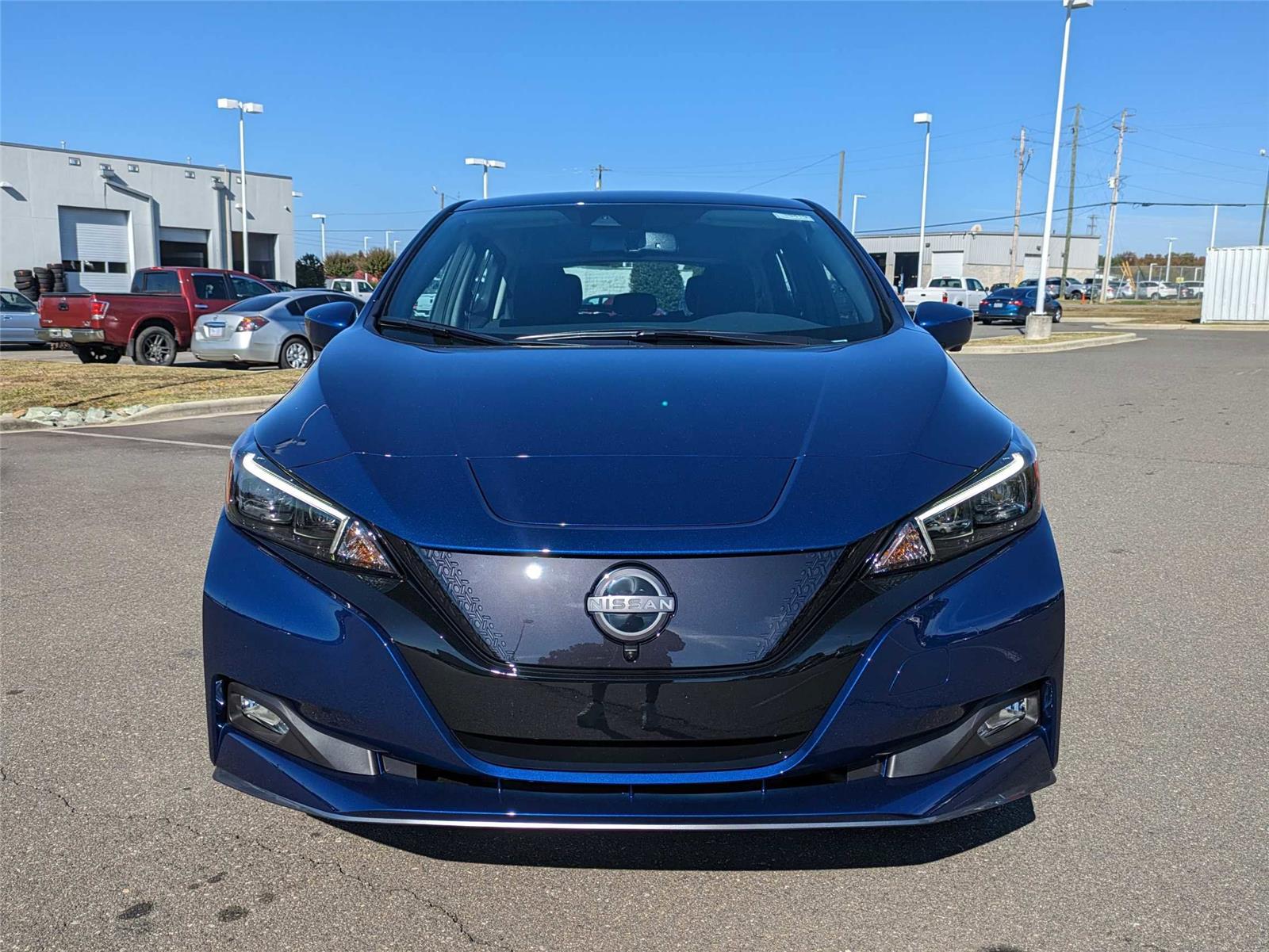 2024 Nissan Leaf SV Plus photo 2