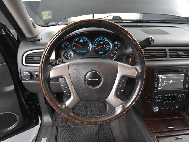 2012 Gmc Yukon Denali photo 19