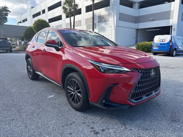 2024 Lexus NX 250's photo