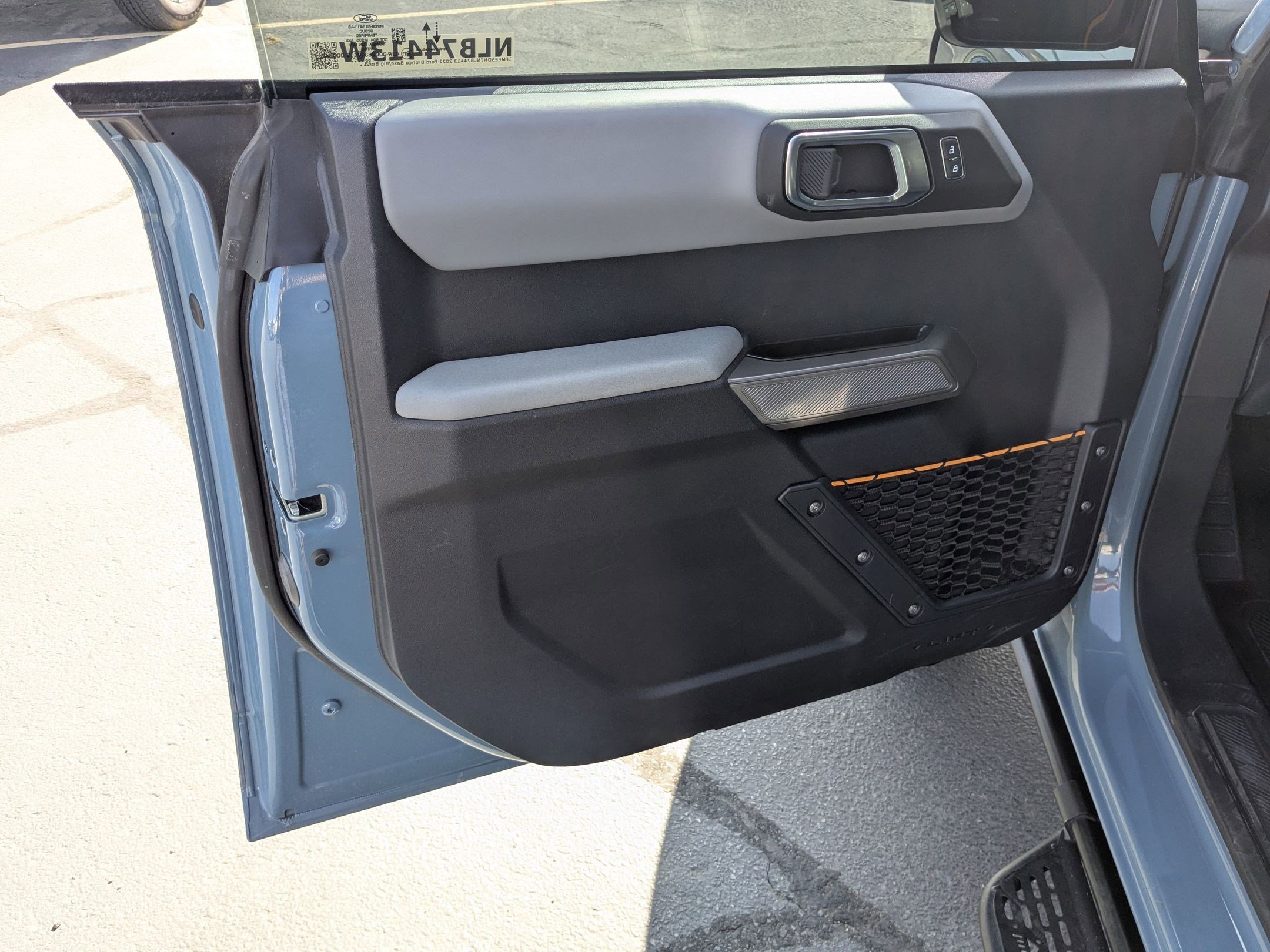 2022 Ford Bronco Badlands photo 11