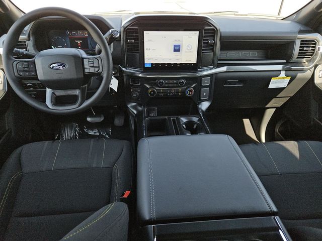 2025 Ford F-150 STX photo 4