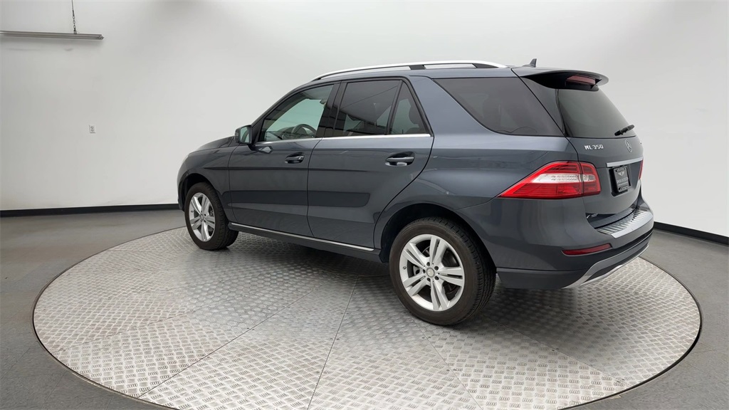 2013 Mercedes Benz ML 350 4MATIC photo 4
