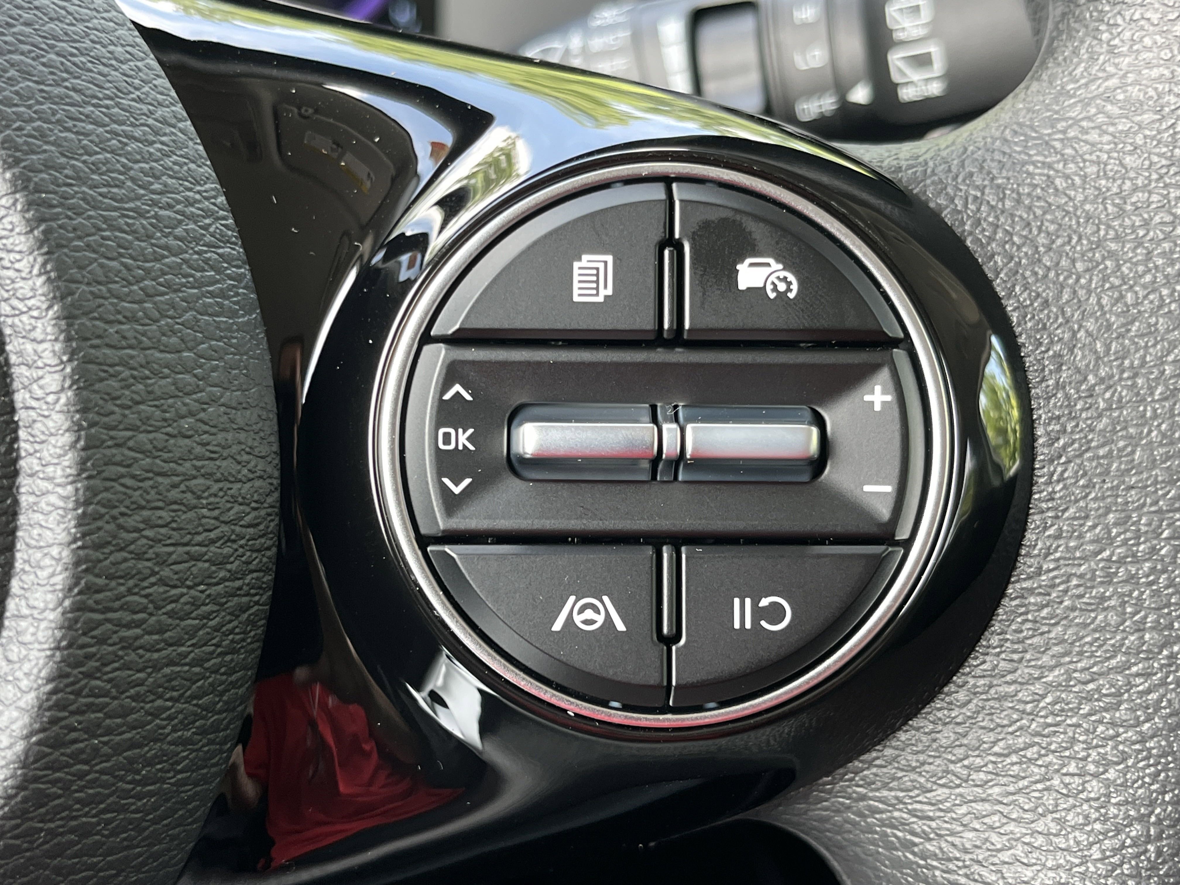 2025 Kia Soul S photo 9