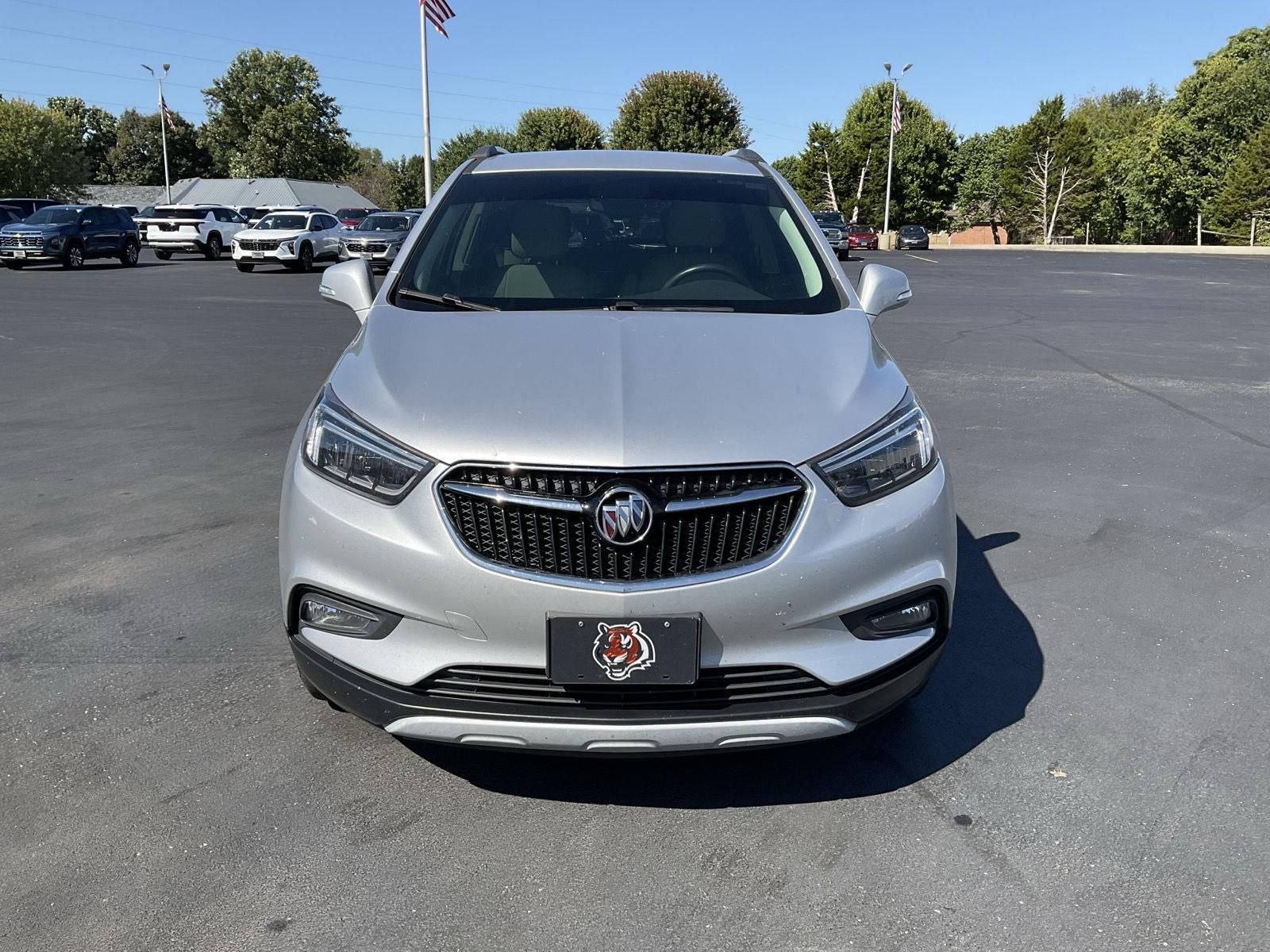 2017 Buick Encore Essence photo 2