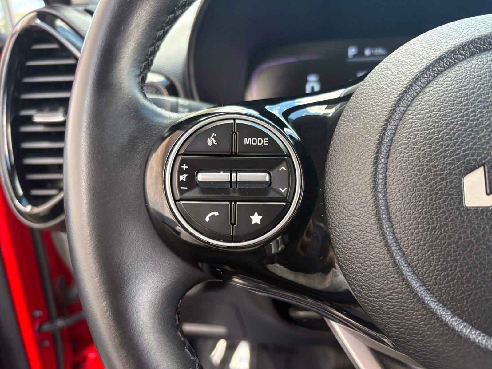 2023 Kia Soul EX photo 10