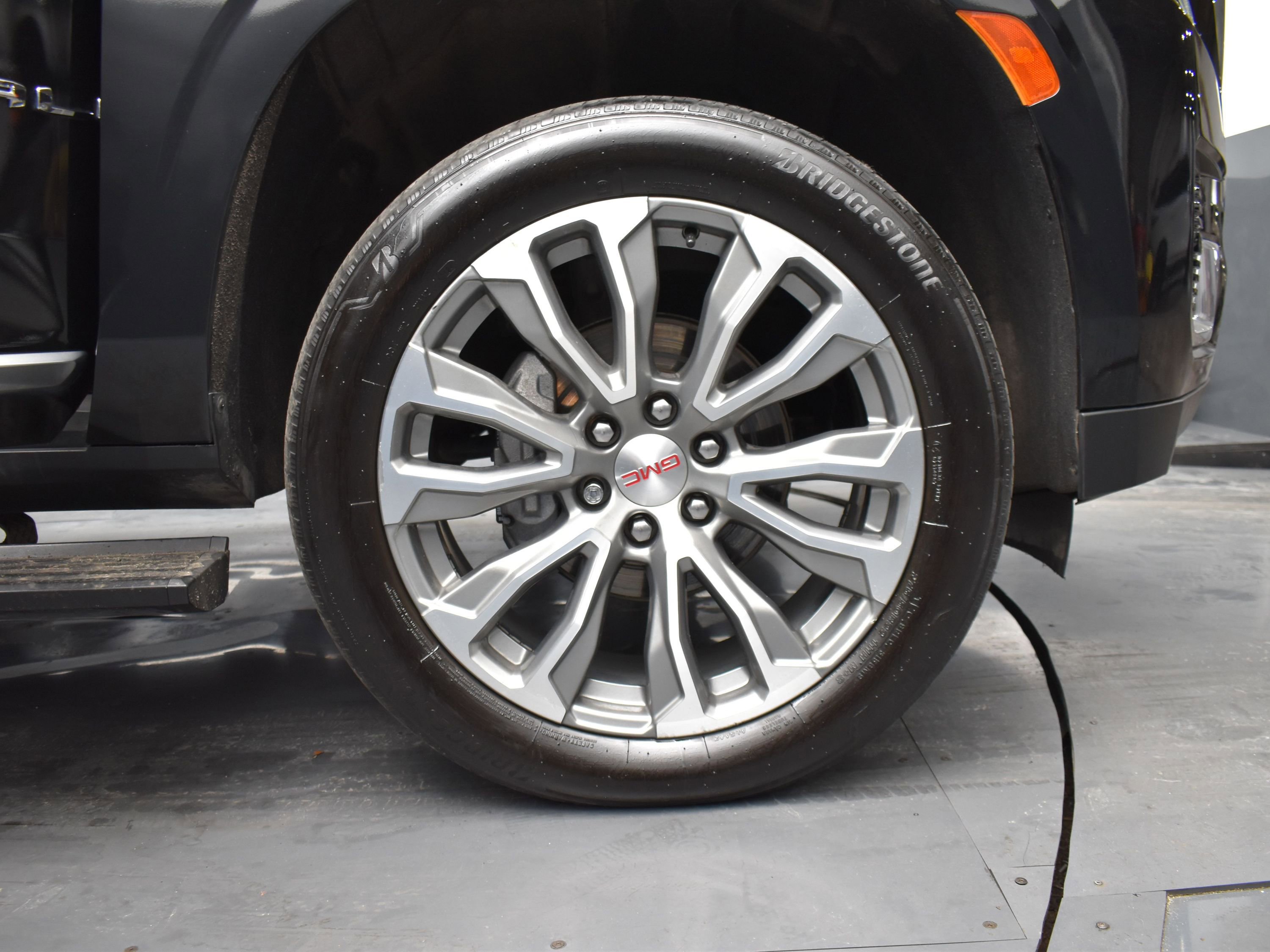 2022 Gmc Yukon XL Denali photo 4