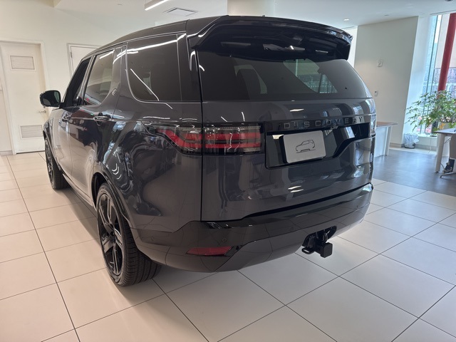 2025 Land Rover Discovery SE photo 4