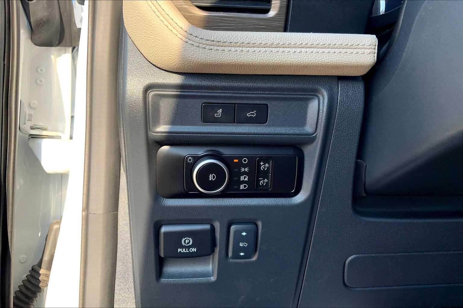 2023 Ford Expedition MAX Limited photo 33