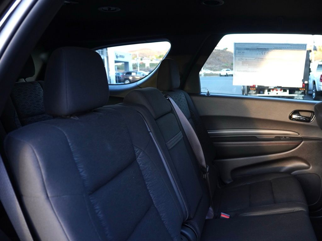 New 2025 Diamond Black Clear-Coat Exterior Paint Dodge R/T Blacktop image 24