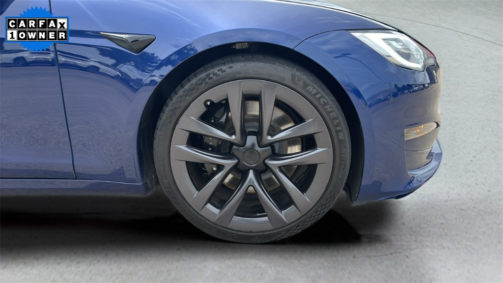 2021 Tesla Model S Plaid photo 18