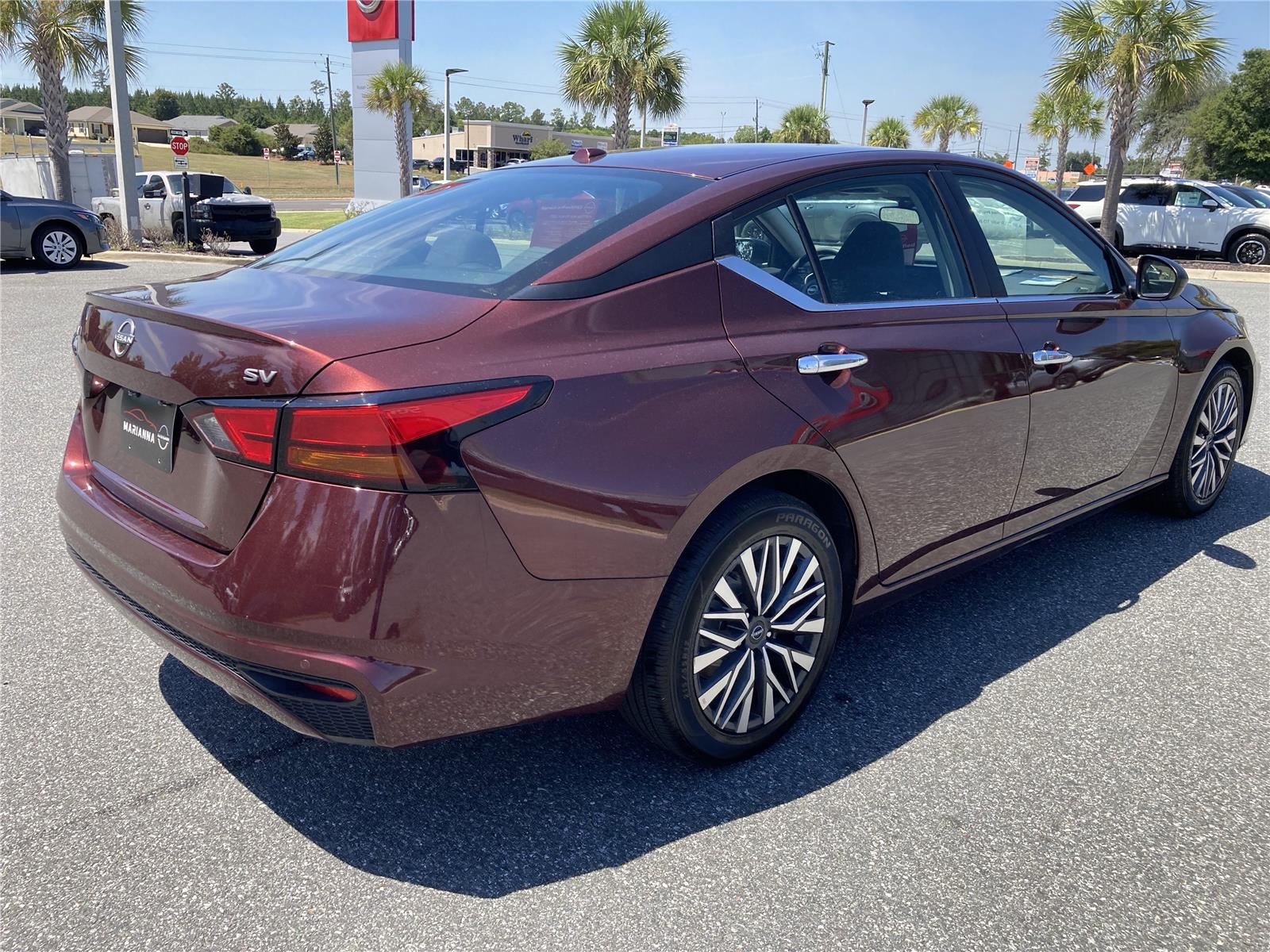 2024 Nissan Altima 2.5 SV photo 7