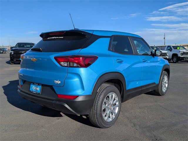 2025 Chevrolet Trailblazer LS photo 5