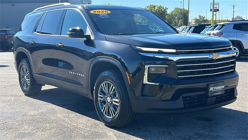 2026 Chevrolet Traverse LT's photo