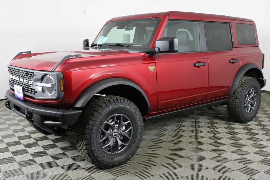 2025 Ford Bronco Badlands photo 3